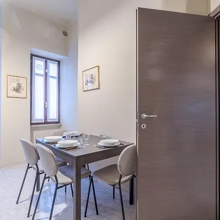 Apartment Inalpi Arena & Mm Nizza Subway Flat *