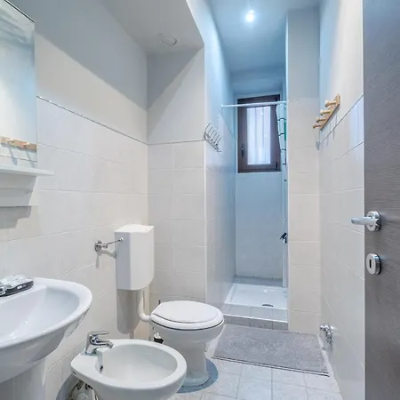 Inalpi Arena & Mm Nizza Subway Flat * Turin