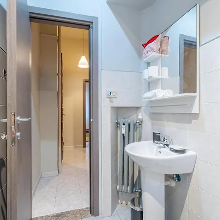 Apartment Inalpi Arena & Mm Nizza Subway Flat *