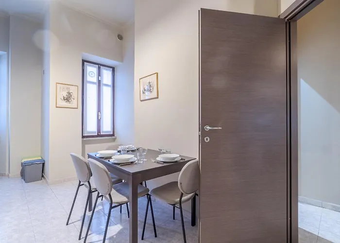 Apartment Guesthost - Inalpi Arena & Mm Nizza Subway Flat *