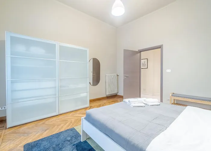 Guesthost - Inalpi Arena & Mm Nizza Subway Flat *