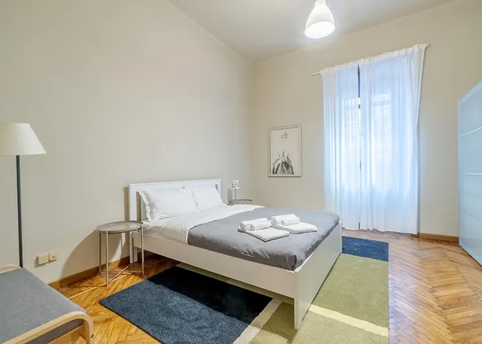 Guesthost - Inalpi Arena & Mm Nizza Subway Flat * Turín