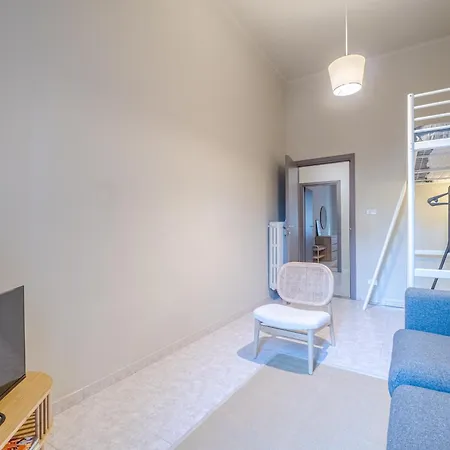 Guesthost - Inalpi Arena & Mm Nizza Subway Flat